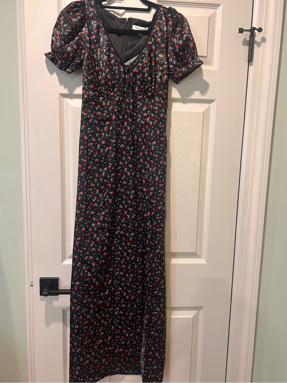 Francesca's Black Maxi Dress with Red Floral Print and Puff Sleeves NWT